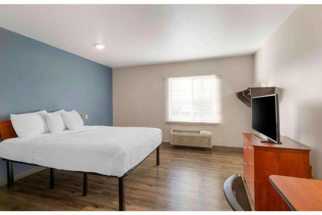 Photo of Bedroom in Pelham