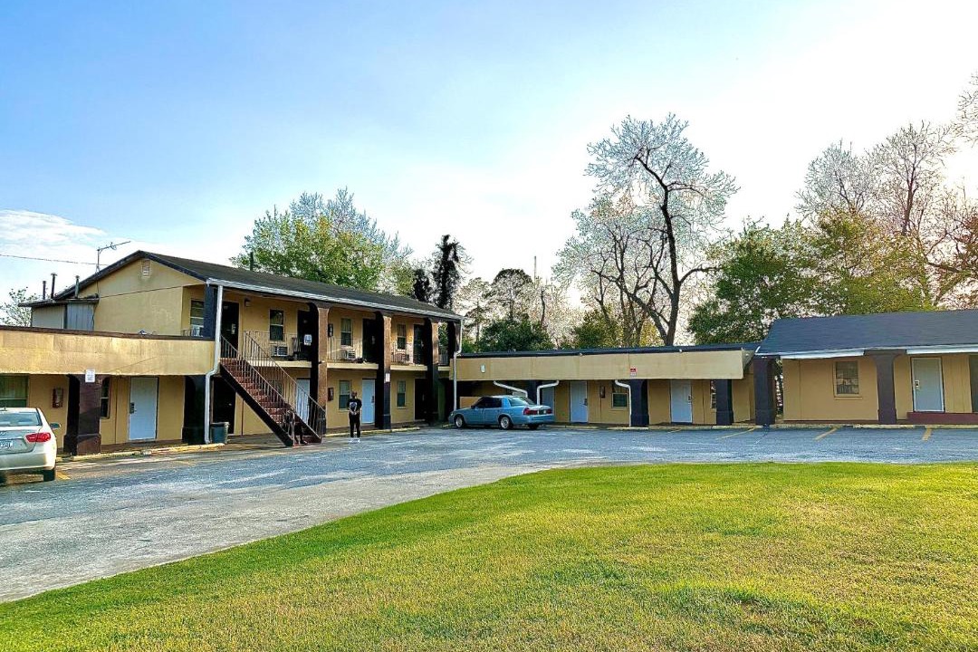 Photo of Buildings in Americus