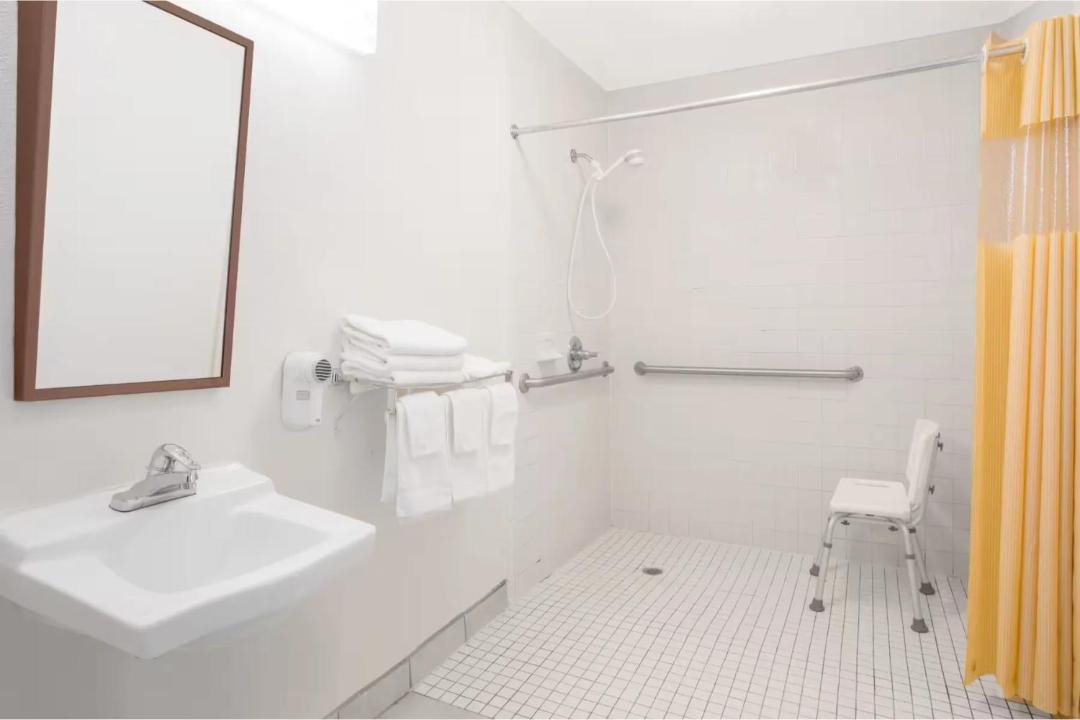 Photo of Bathroom in Milledgeville
