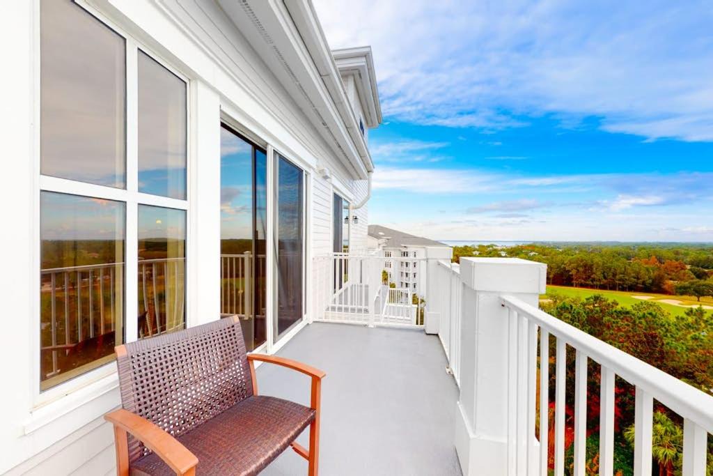 Photo of Patio Balcony in Baytowne Wharf