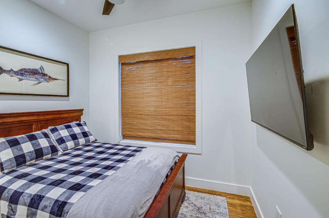 Photo of Bedroom in Tougaloo