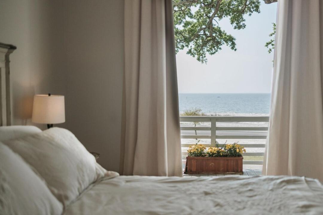 Photo of Bedroom in Gulfport