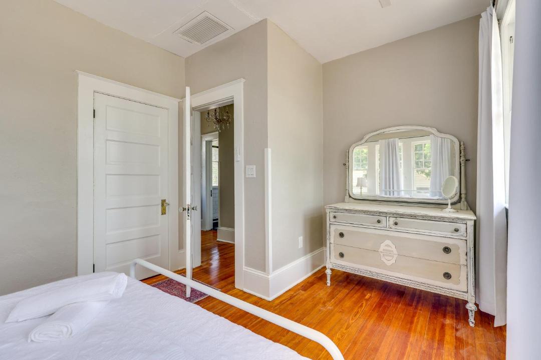 Photo of Bedroom in Eustis