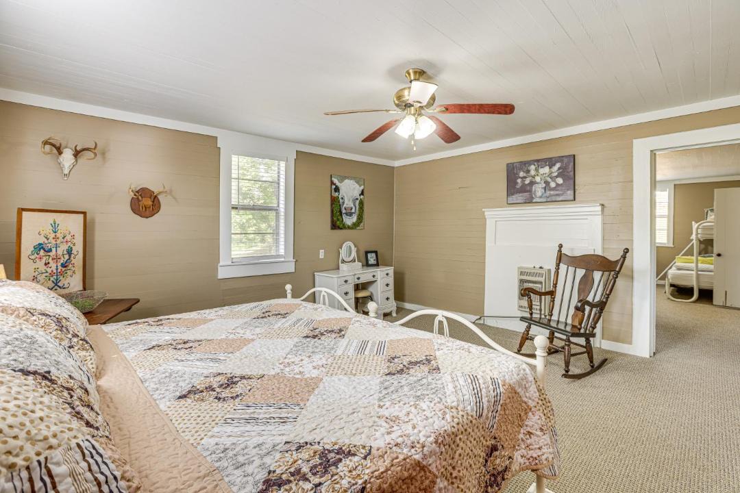 Photo of Bedroom in Lineville