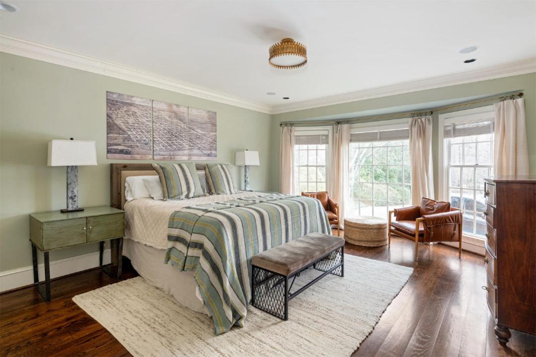 Photo of Bedroom in Morningside-Lenox Park