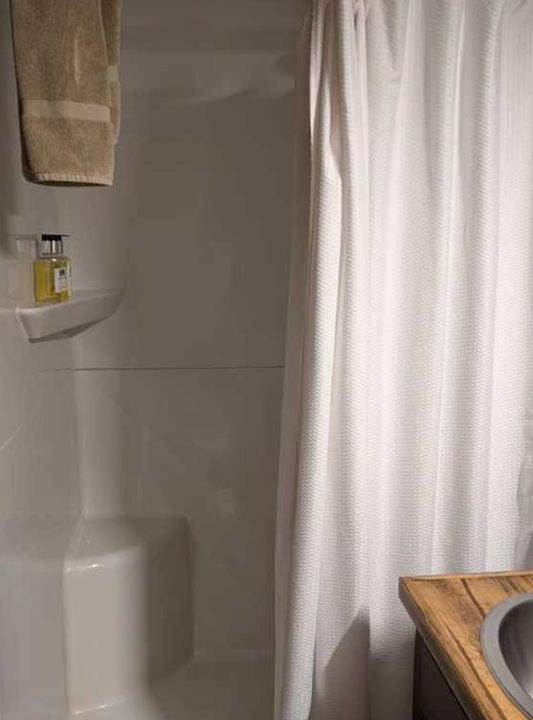Photo of Bathroom in Putnam Hall