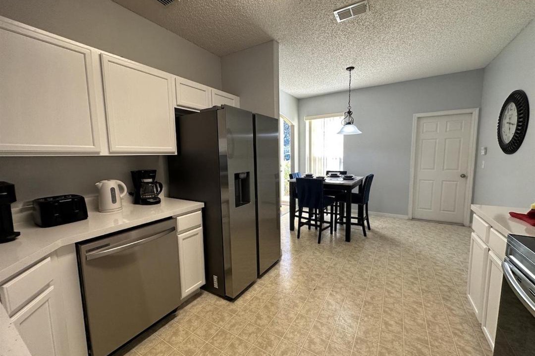 Photo of Kitchen in Sunset Ridge