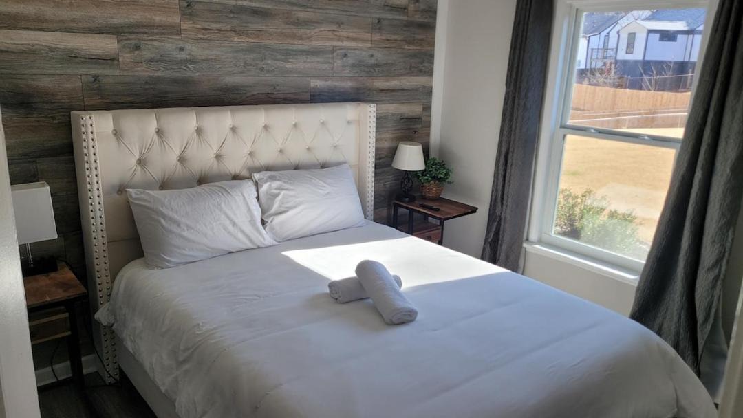 Photo of Bedroom in Atlanta