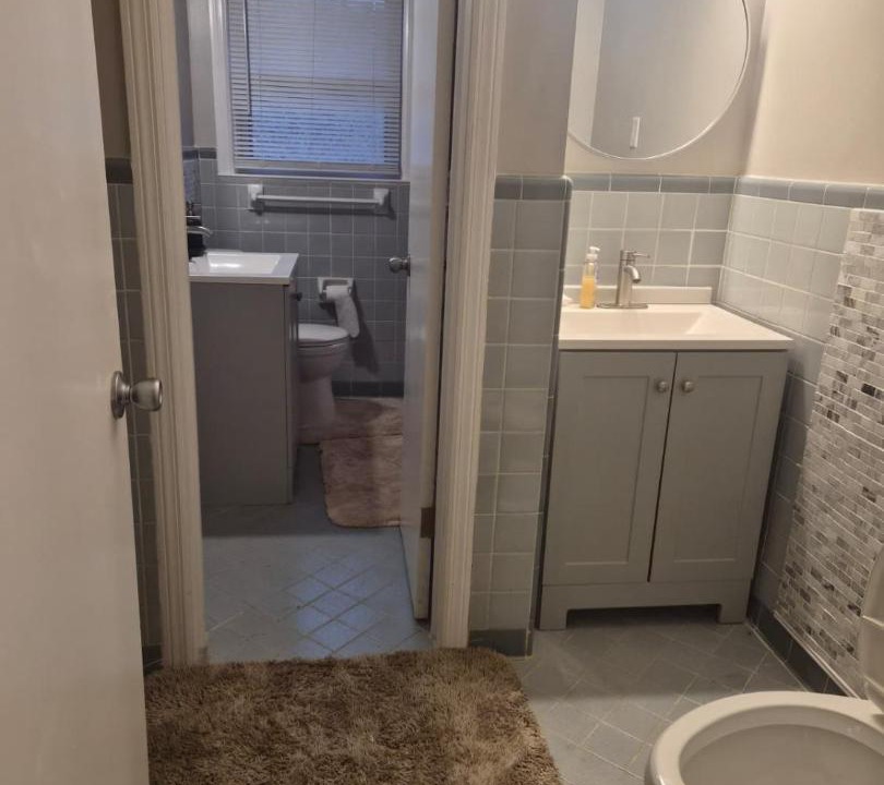 Photo of Bathroom in Gresham Park