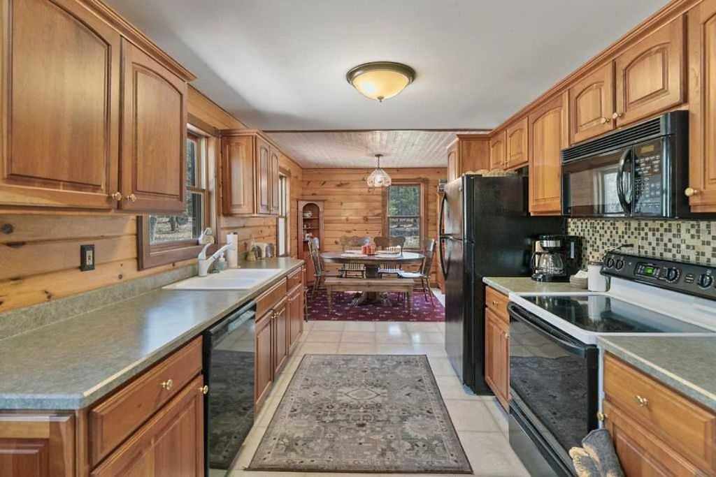 Photo of Kitchen in Manistee