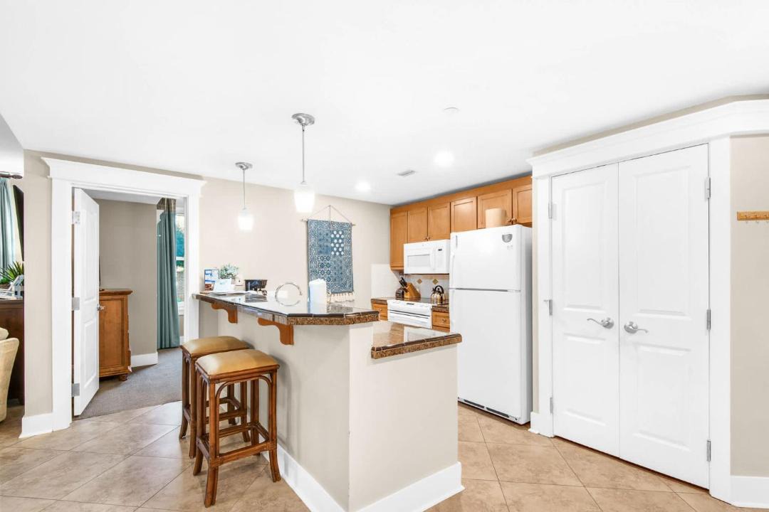 Photo of Kitchen in Baytowne Wharf