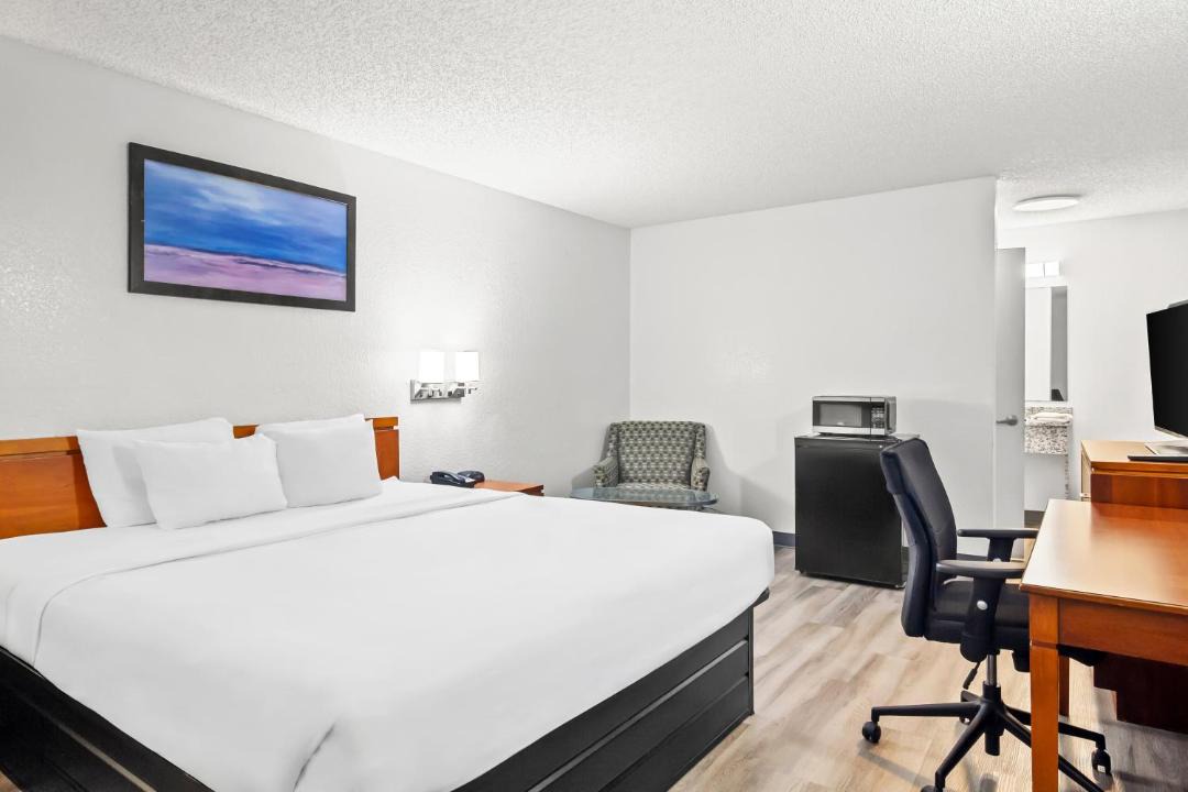 Photo of Bedroom in MacClenny