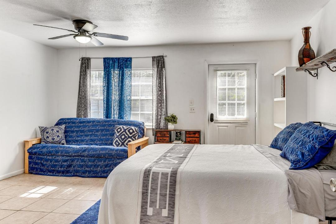 Photo of Bedroom in Interlachen
