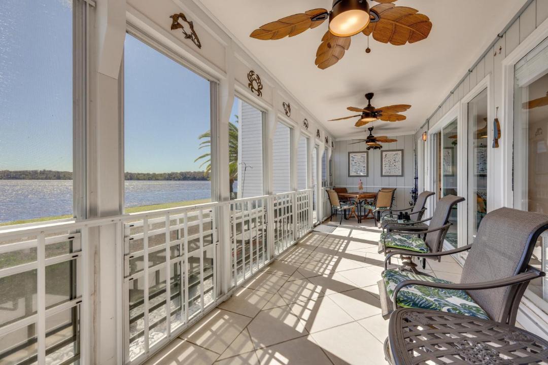 Photo of Patio Balcony in Welaka
