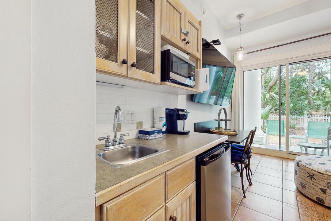 Photo of Kitchen in Baytowne Wharf