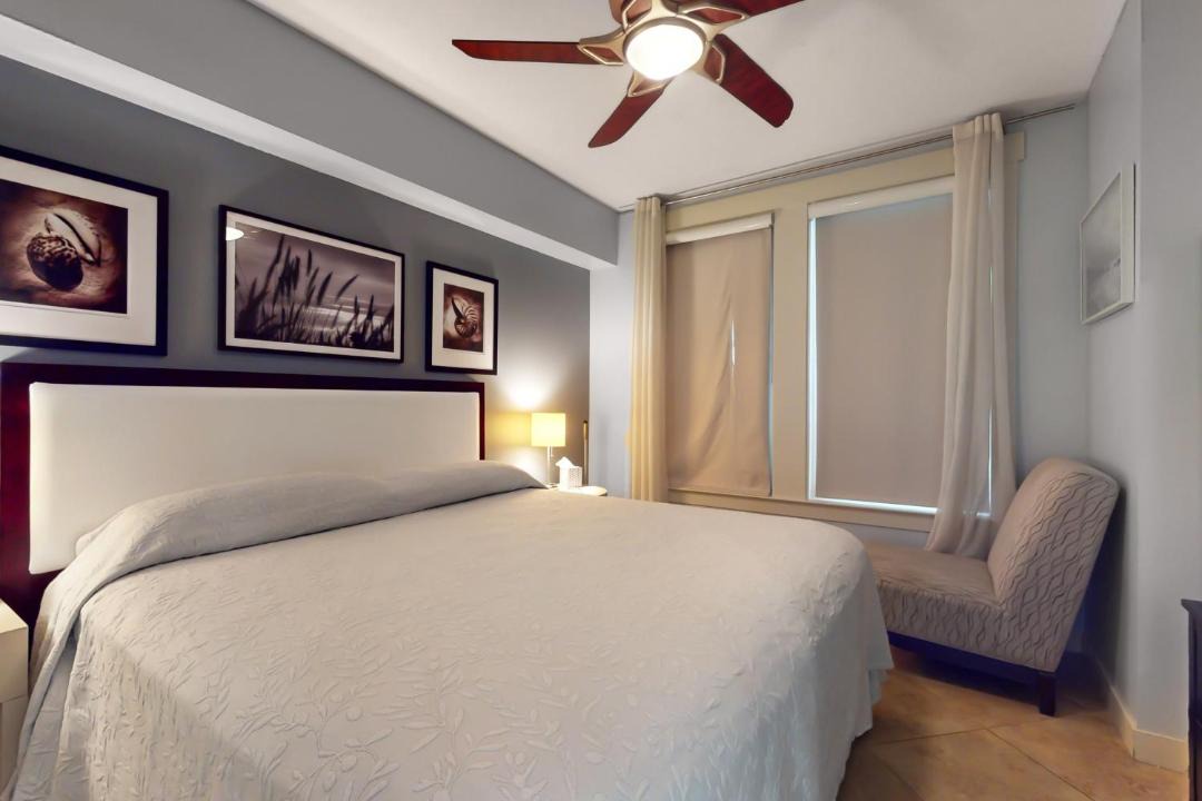 Photo of Bedroom in Baytowne Wharf