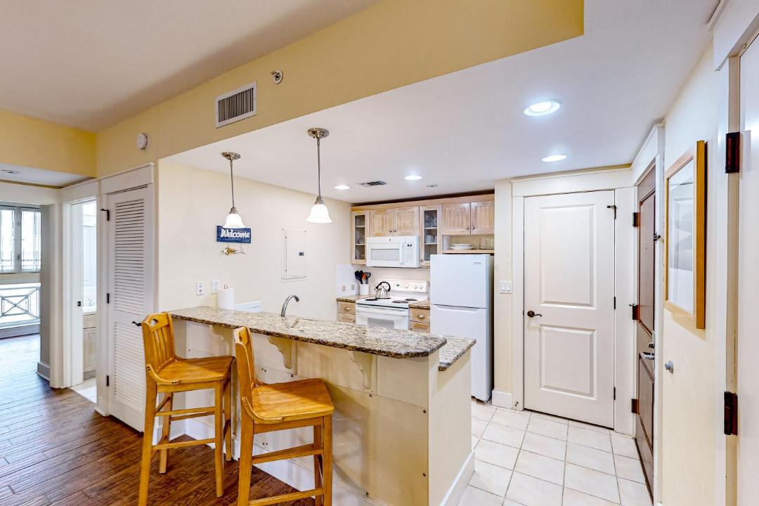 Photo of Kitchen in Baytowne Wharf