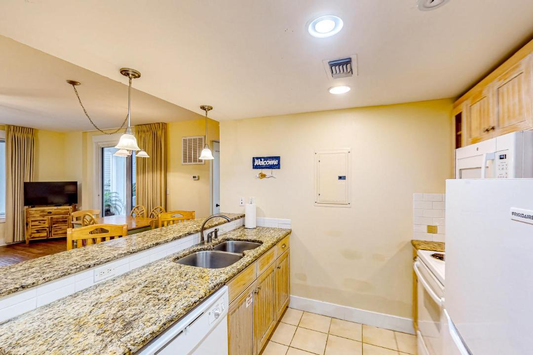 Photo of Kitchen in Baytowne Wharf
