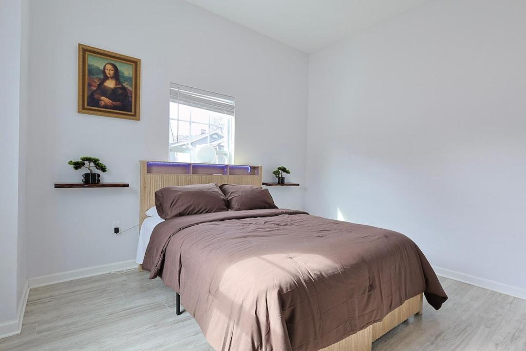 Photo of Bedroom in Lakewood