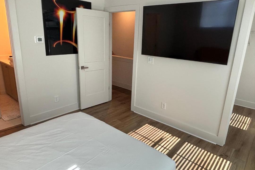 Photo of Bedroom in Westside