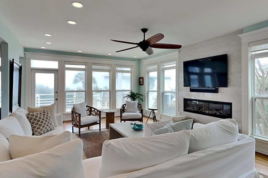 Photo of Livingroom in Tybee Island
