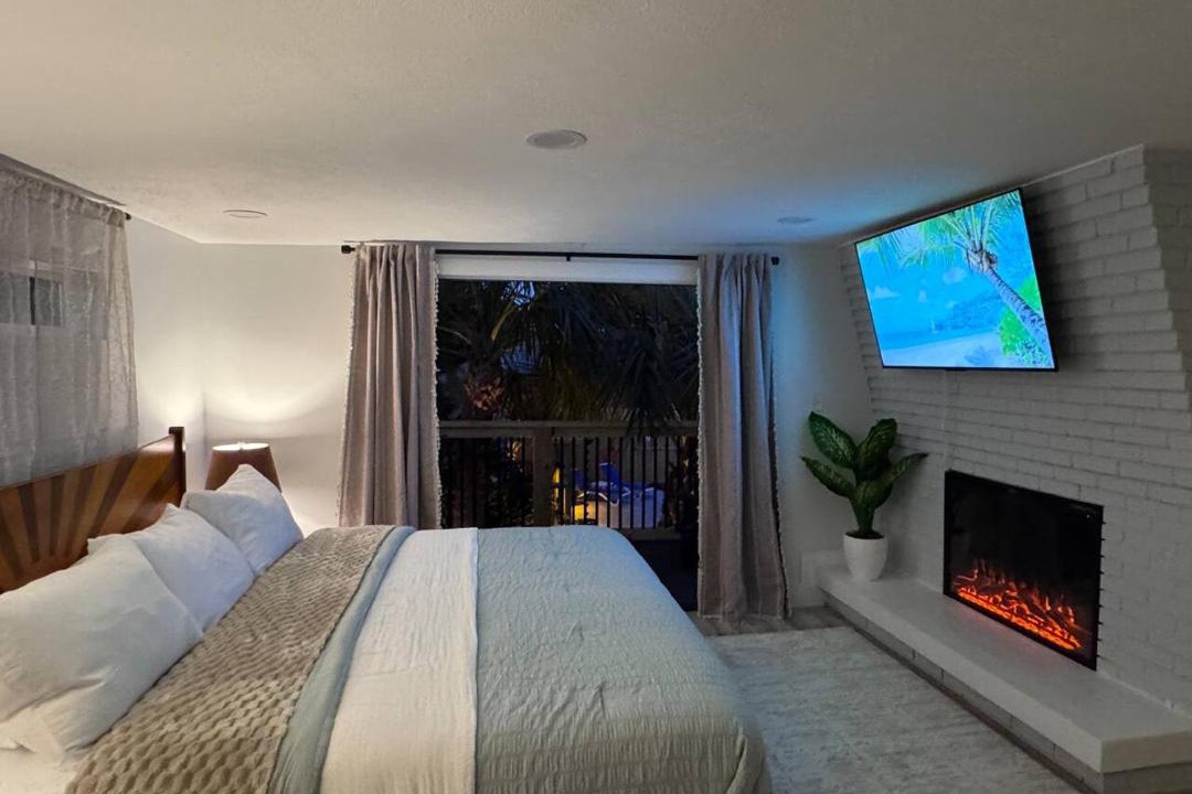 Photo of Bedroom in El Centro Beach