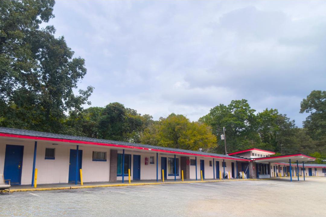 Photo of Others in Dadeville