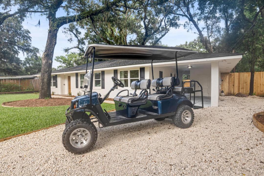 Photo of Others in Saint Simons Heights