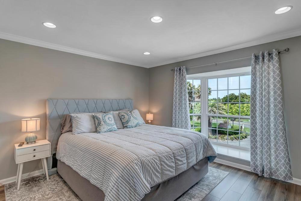 Photo of Bedroom in Sawgrass