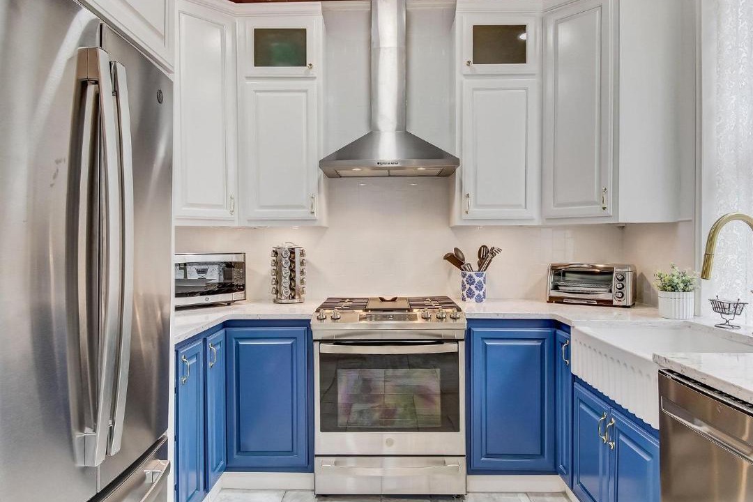 Photo of Kitchen in Historic District - North