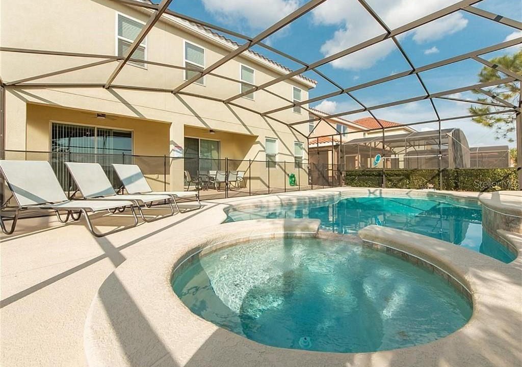 Photo of Patio Balcony in Loughman