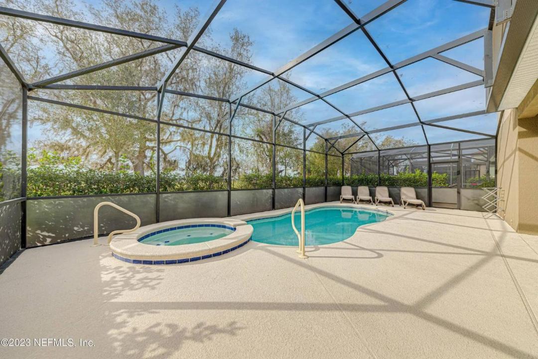 Photo of Patio Balcony in Loughman