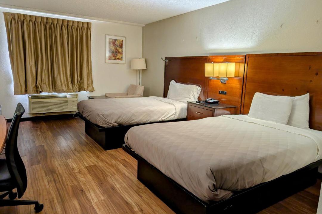 Photo of Bedroom in Forsyth