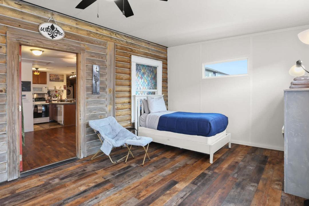 Photo of Bedroom in Seventh Ward