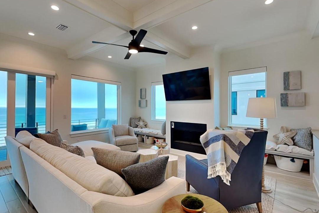 Photo of Livingroom in Ono Island