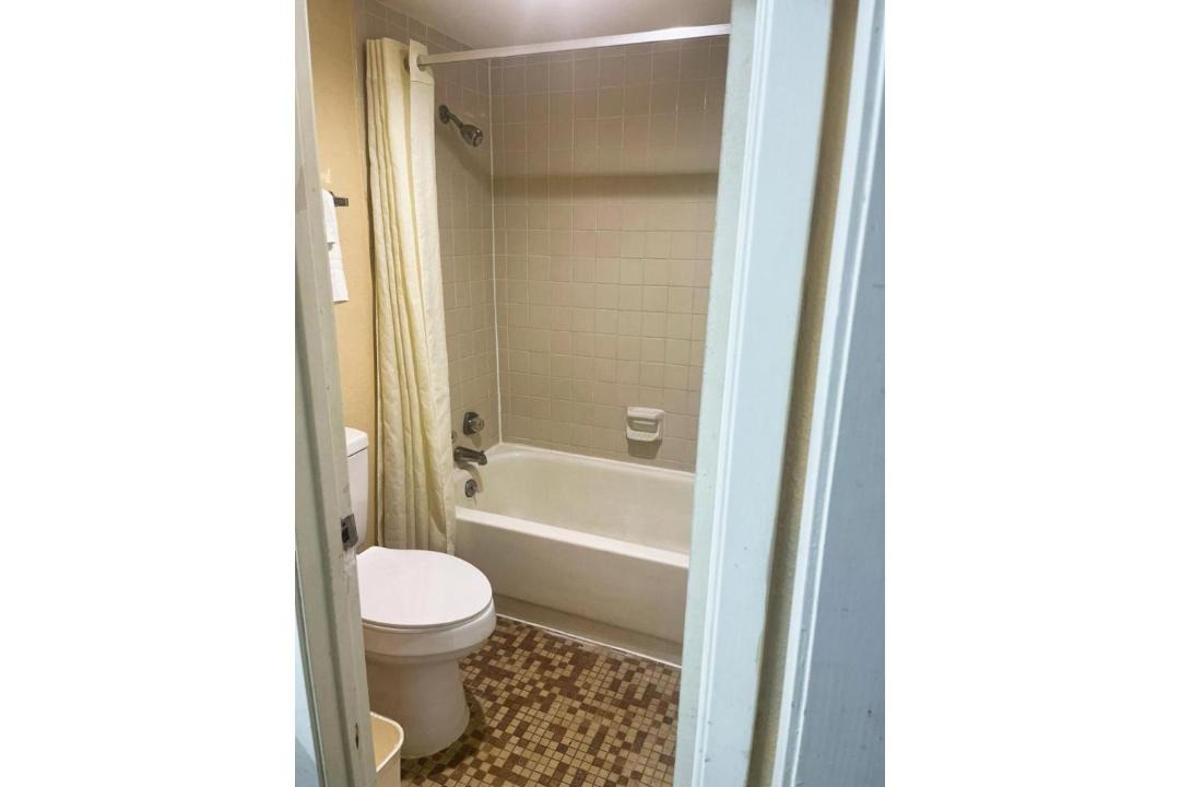Photo of Bathroom in Laurel