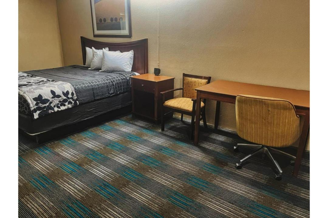 Photo of Bedroom in Laurel