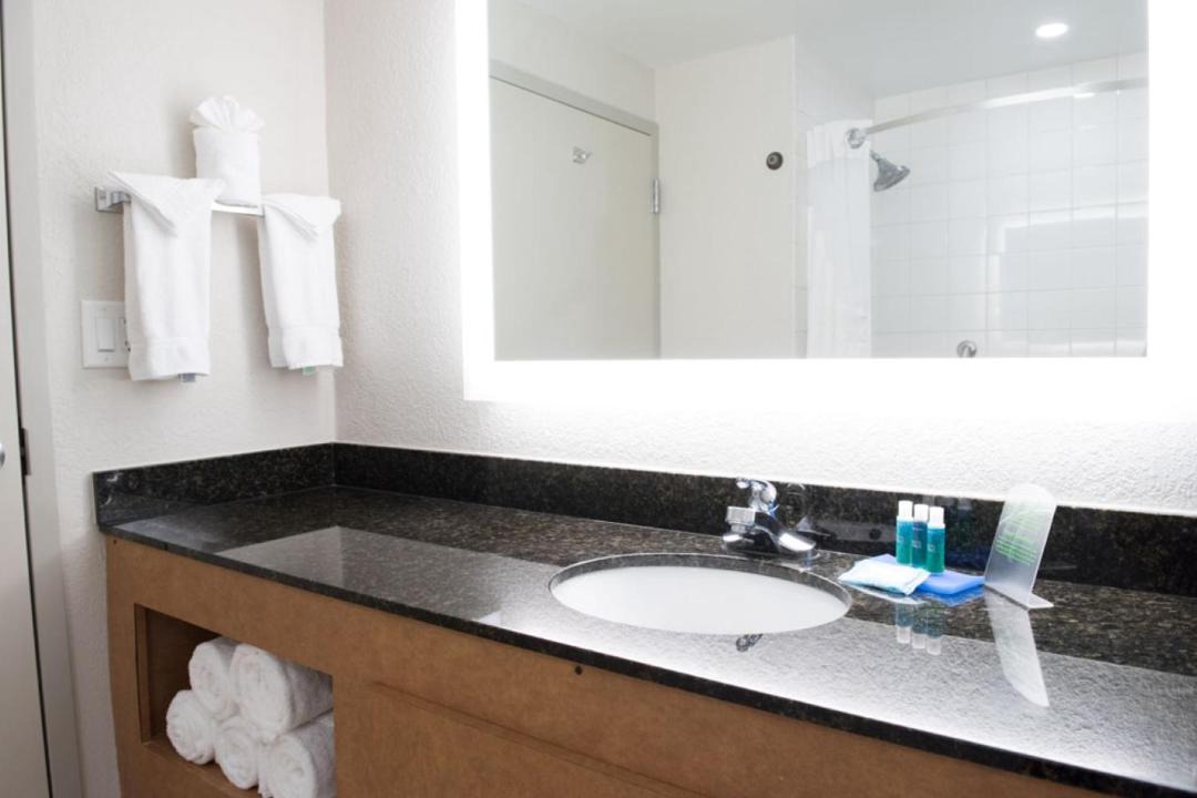 Photo of Bathroom in Saraland