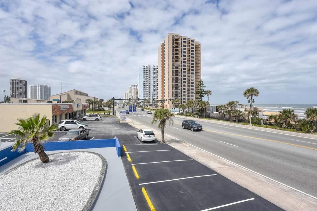 Photo of Others in Daytona Beach Shores