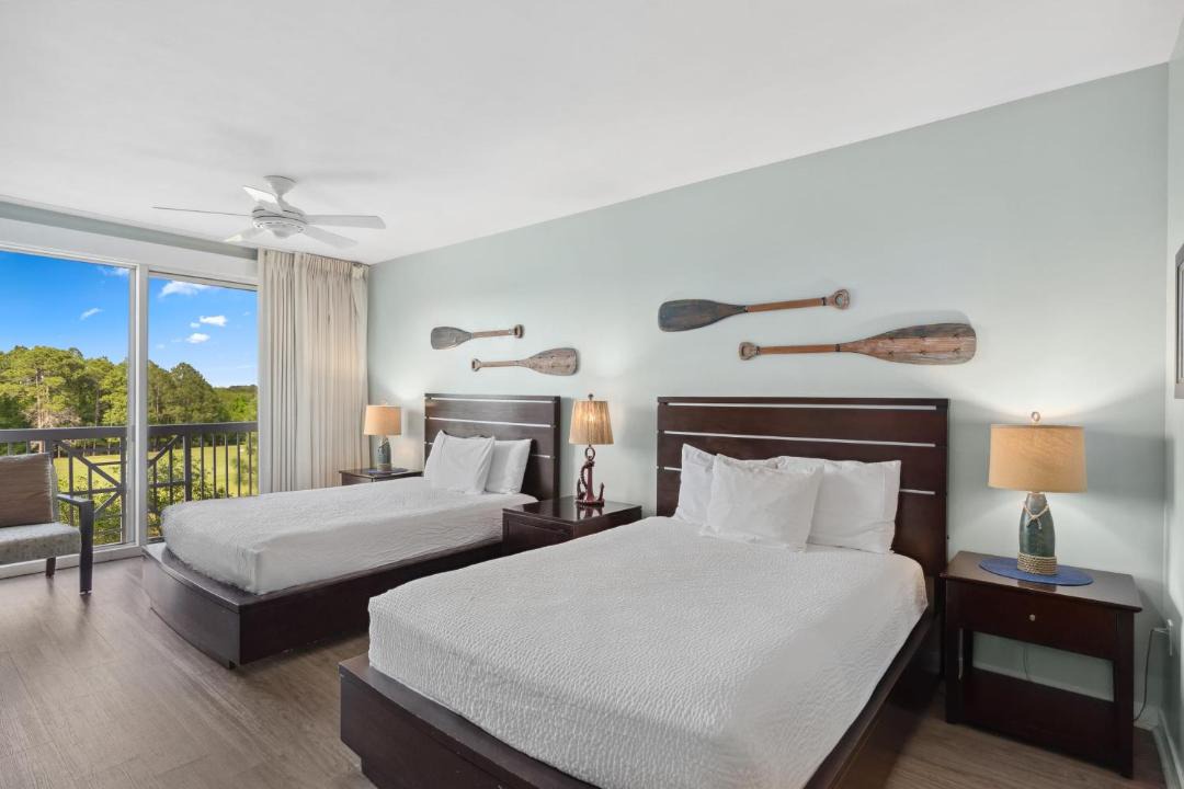 Photo of Bedroom in Baytowne Wharf