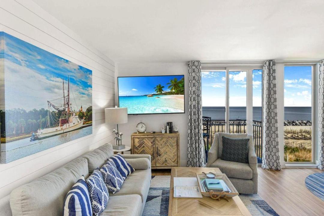 Photo of Livingroom in Jekyll Island