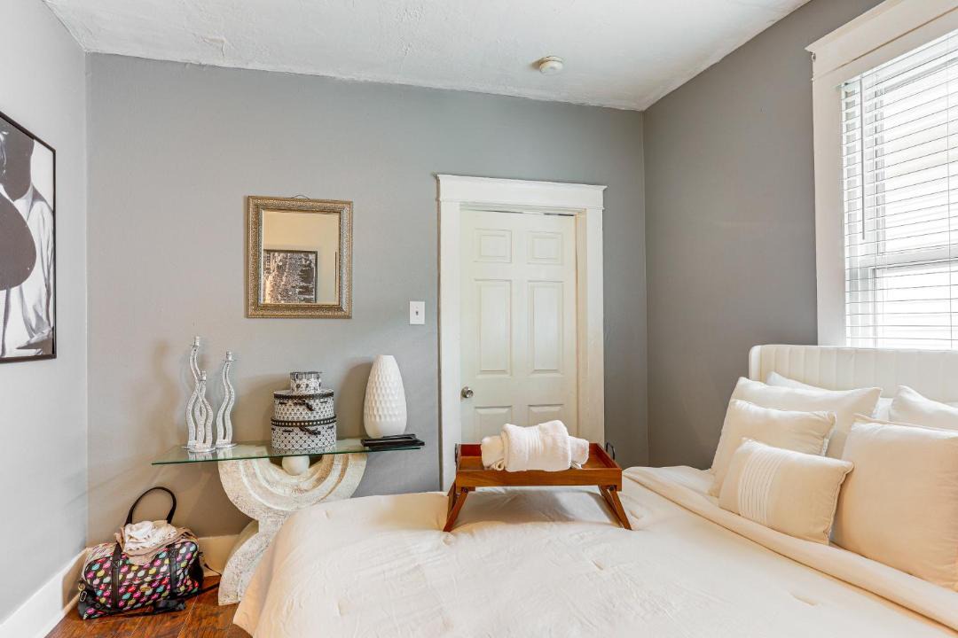 Photo of Bedroom in Saint Roch