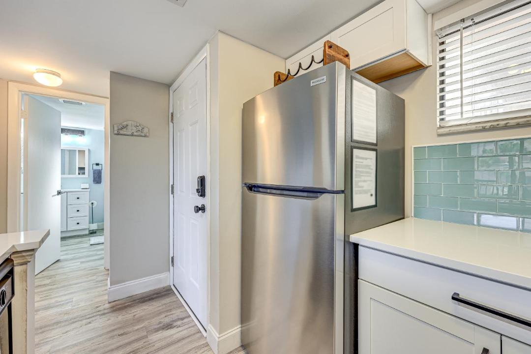 Photo of Kitchen in Butler Beach