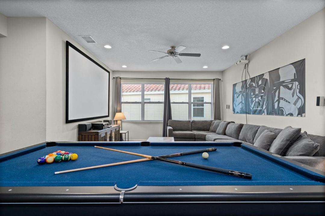 Photo of Livingroom in Loughman