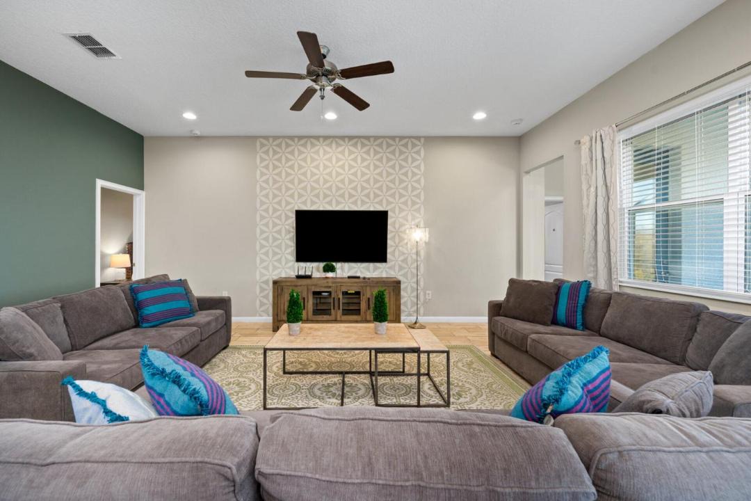 Photo of Livingroom in Loughman
