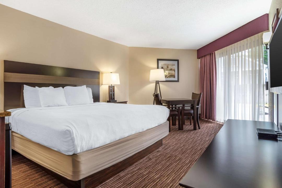 Photo of Bedroom in Biloxi