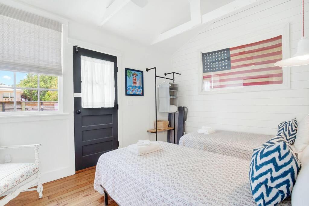Photo of Bedroom in Tybee Island