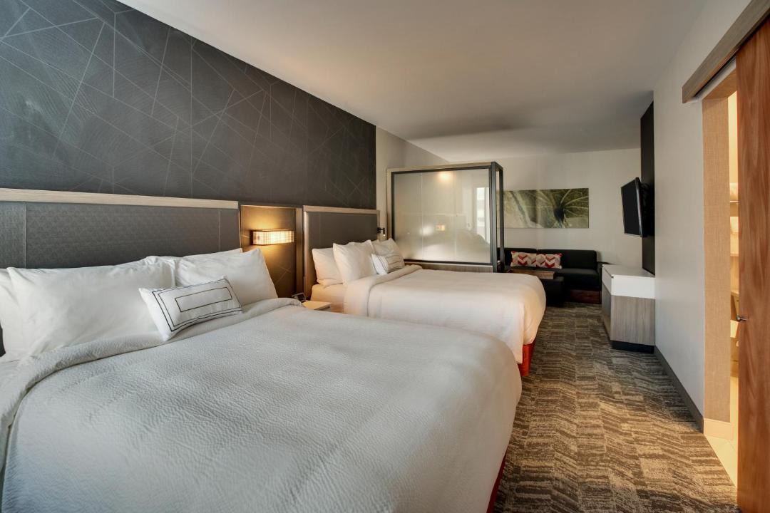 Photo of Bedroom in Saraland