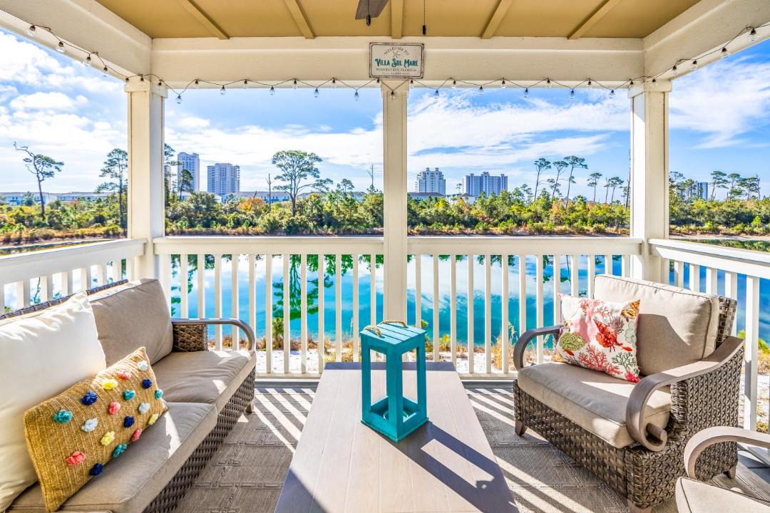 Photo of Patio Balcony in Ono Island