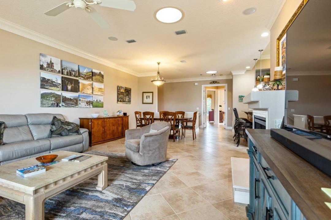 Photo of Livingroom in Cearra Del Ray